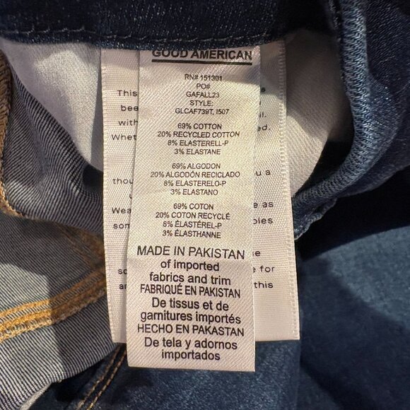 Good American Good Leg Crop Jeans Size 28-32 Plus NWT - Picture 7 of 7